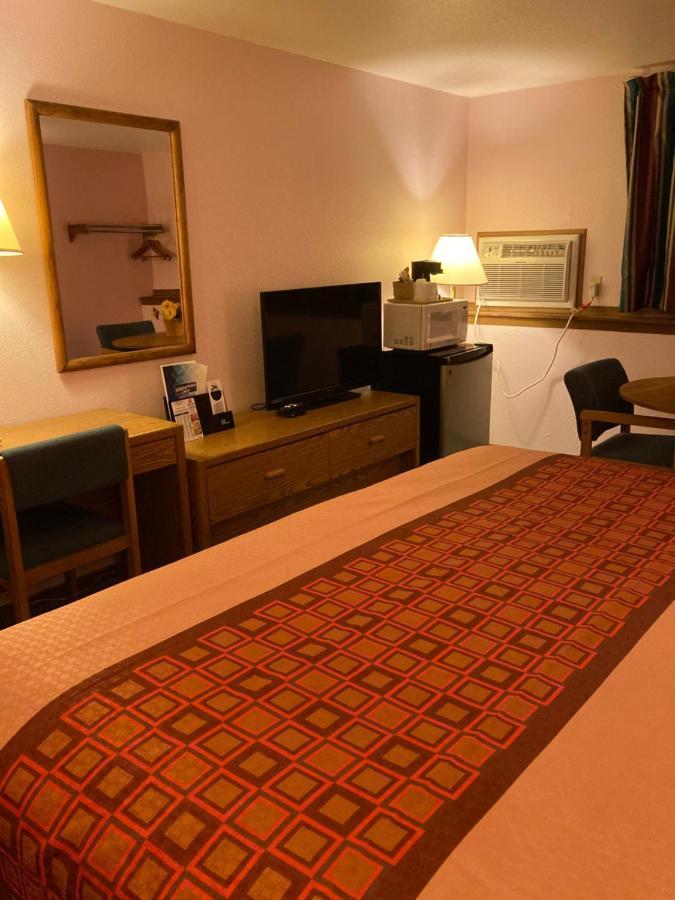 Executive Inn McPherson Ngoại thất bức ảnh