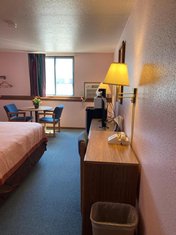 Executive Inn McPherson Ngoại thất bức ảnh
