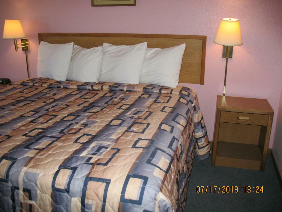 Executive Inn McPherson Ngoại thất bức ảnh