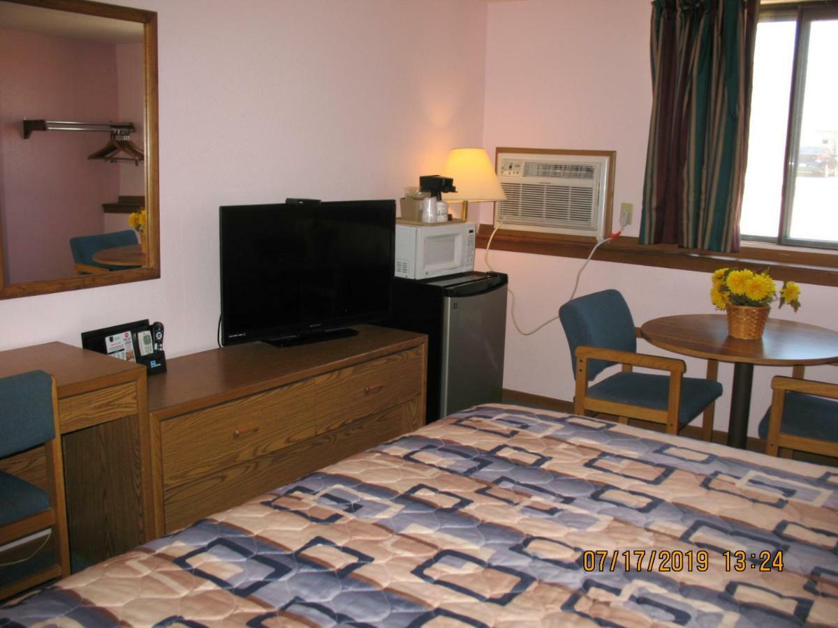 Executive Inn McPherson Ngoại thất bức ảnh